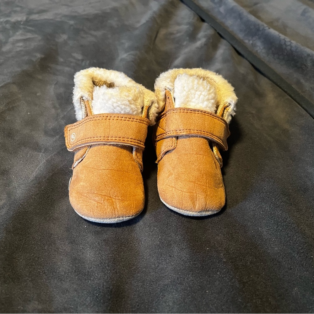 6 month slipper shoes